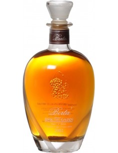 Grappa Invecchiata di Moscato 'Bric del Gaian' 2016 (700 ml. wooden box) Berta Distillerie Berta Distillerie - 1 2