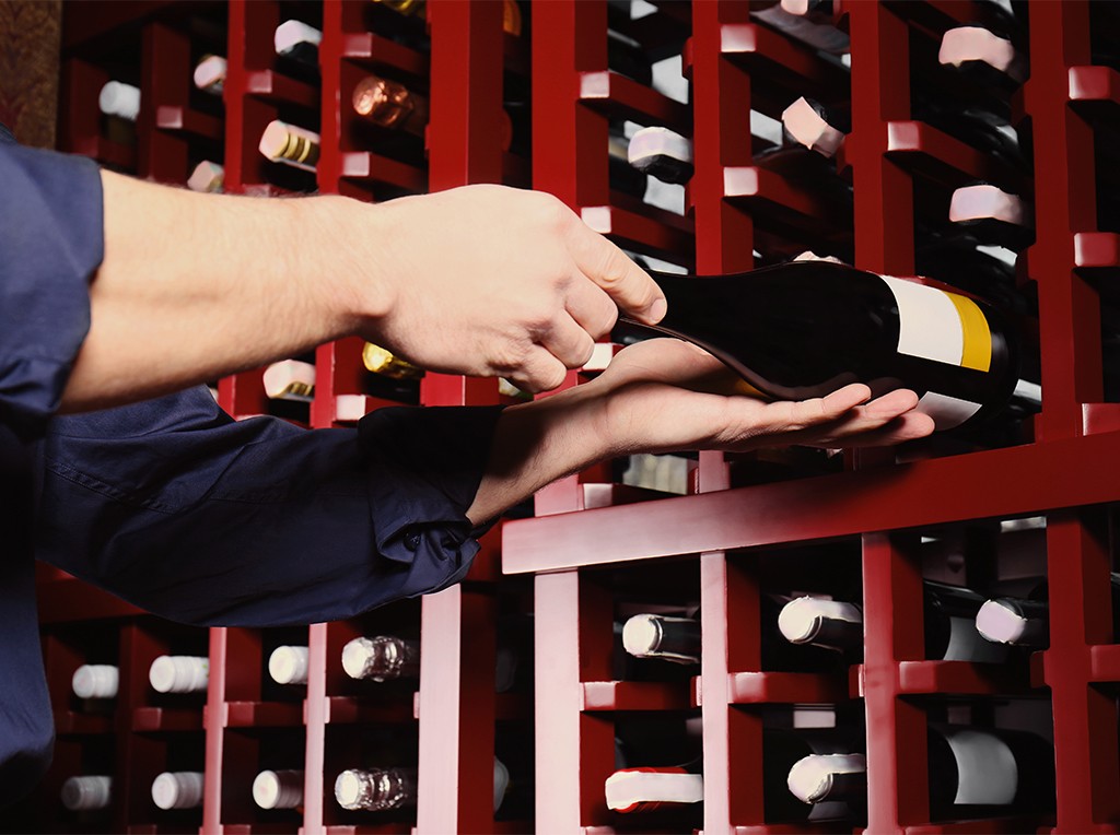 Conservazione del Vino: Tecniche e Suggerimenti per la Cantina Domestica